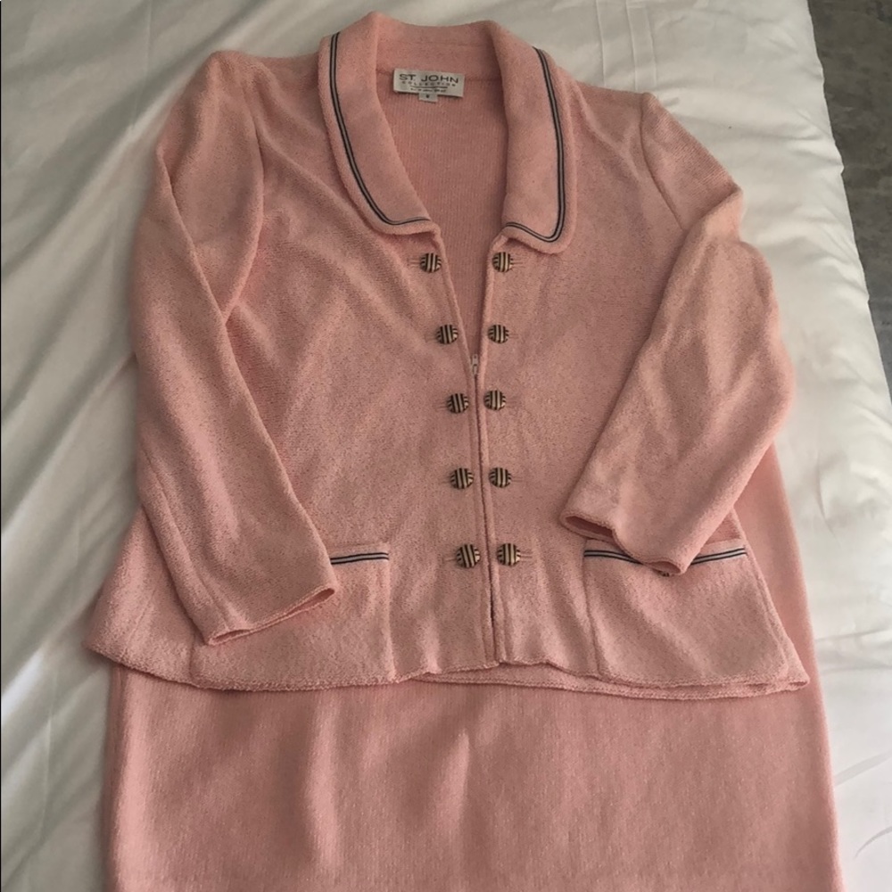St. John Women’s skirt suit